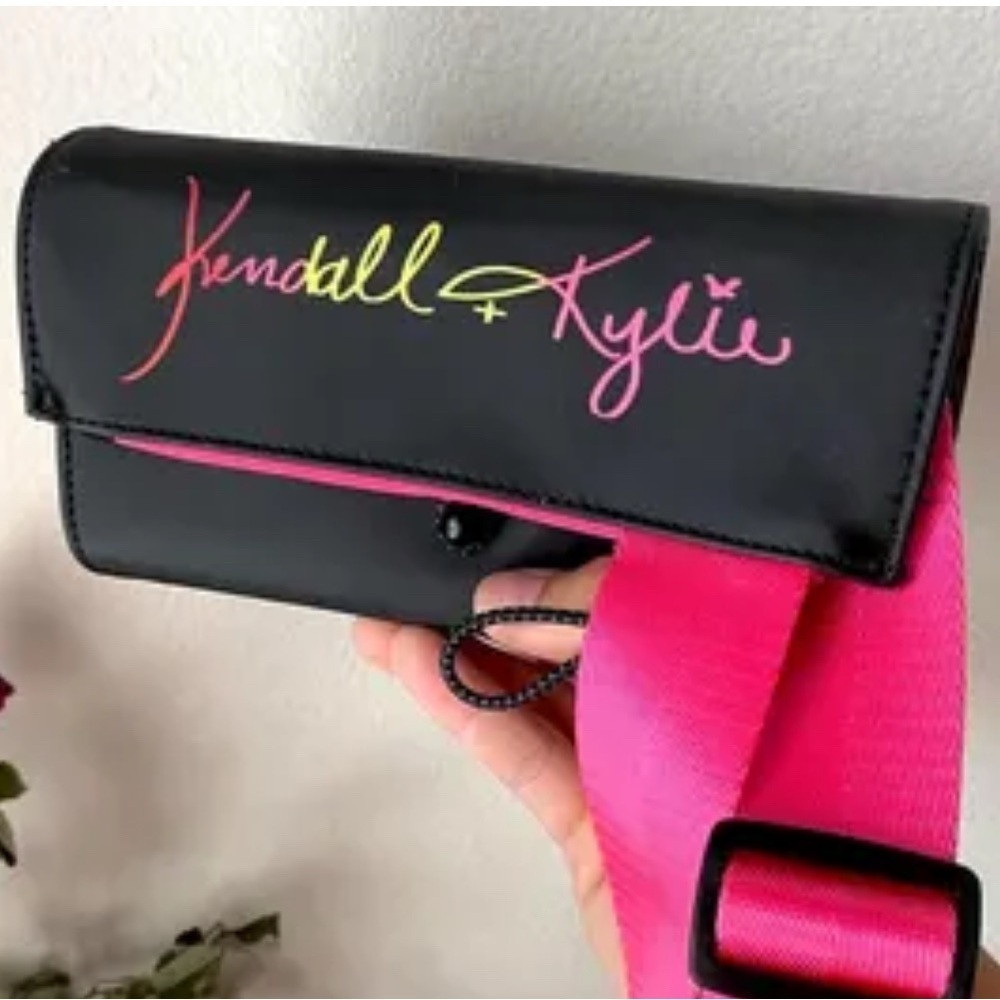 Kendall & Kylie Black Bag with Pink Strap and Neon Script Makeup Carrier - Picture 2 of 6